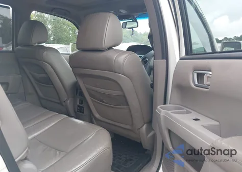 2011 Honda Pilot Touring from USA, damaged, VIN 5FNYF3H94BB057425